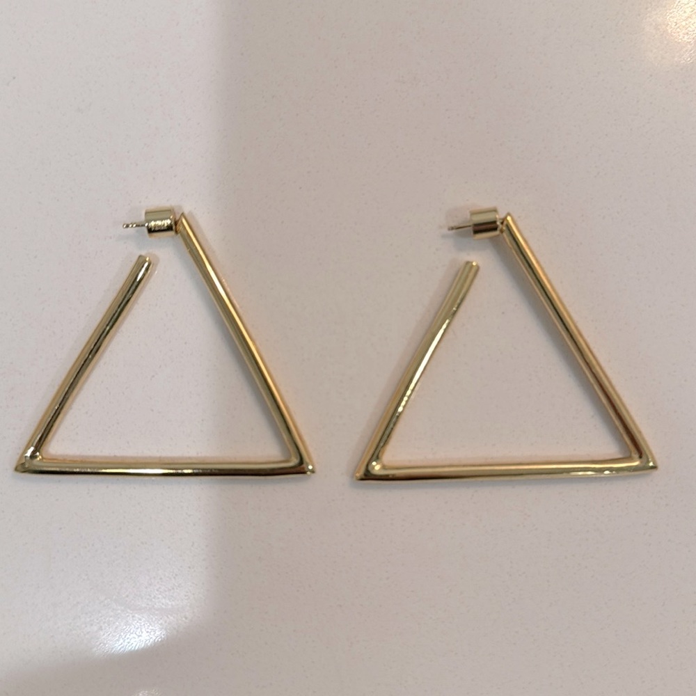 Jennifer Fisher triangular Elle hoops